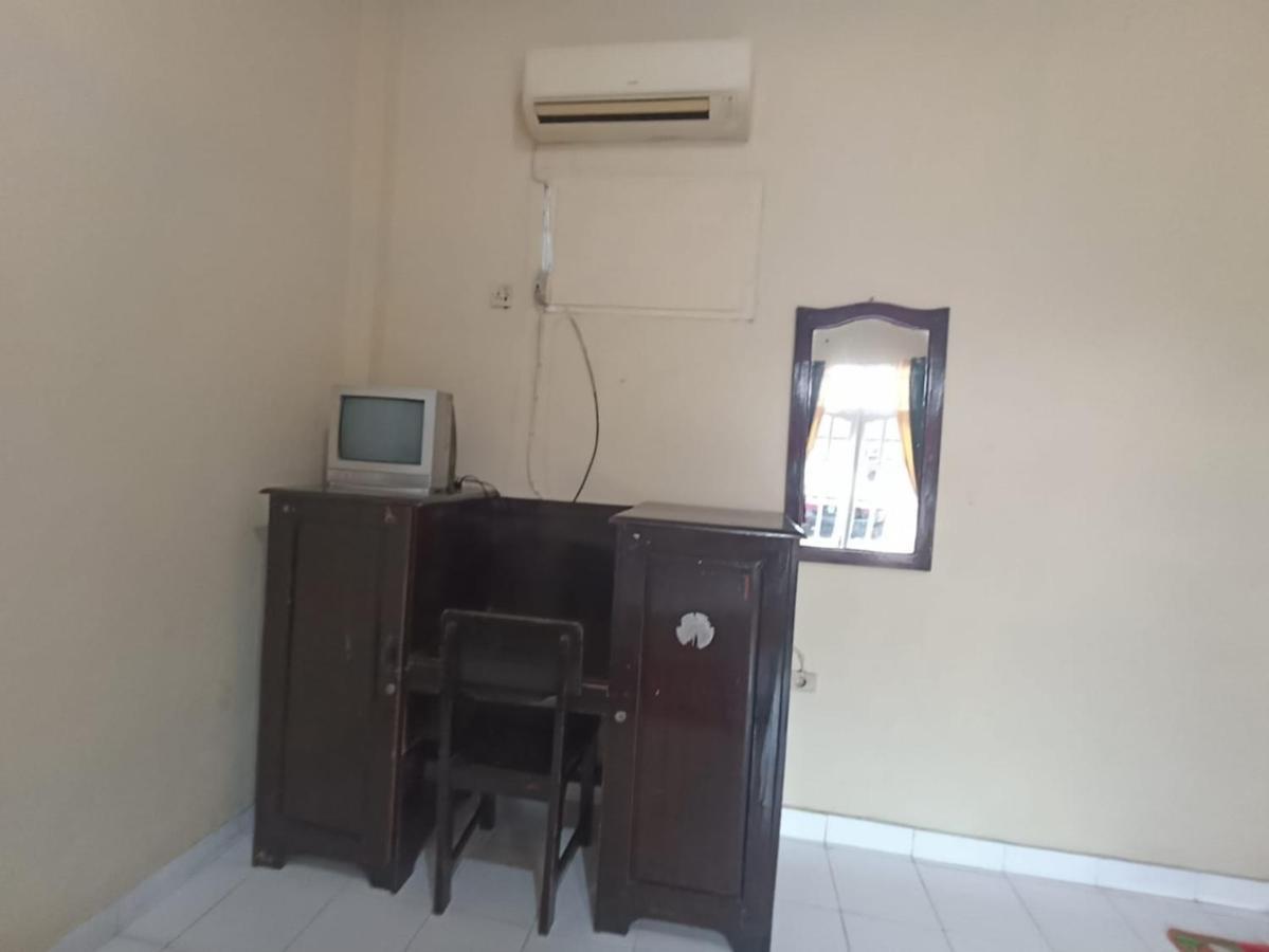 Baturaja  Hotel Redante 1 المظهر الخارجي الصورة